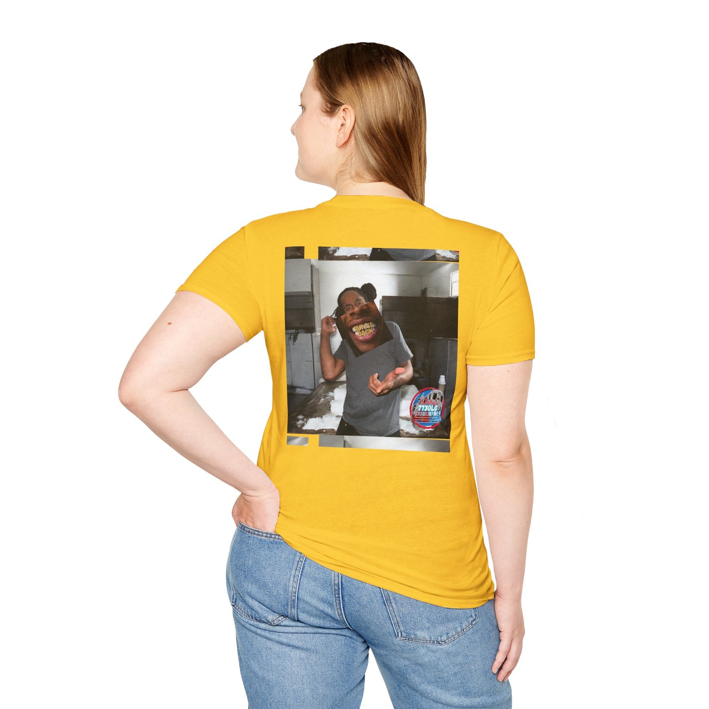773OLO - RUN IT BACK  GRAPHIC T-SHIRT